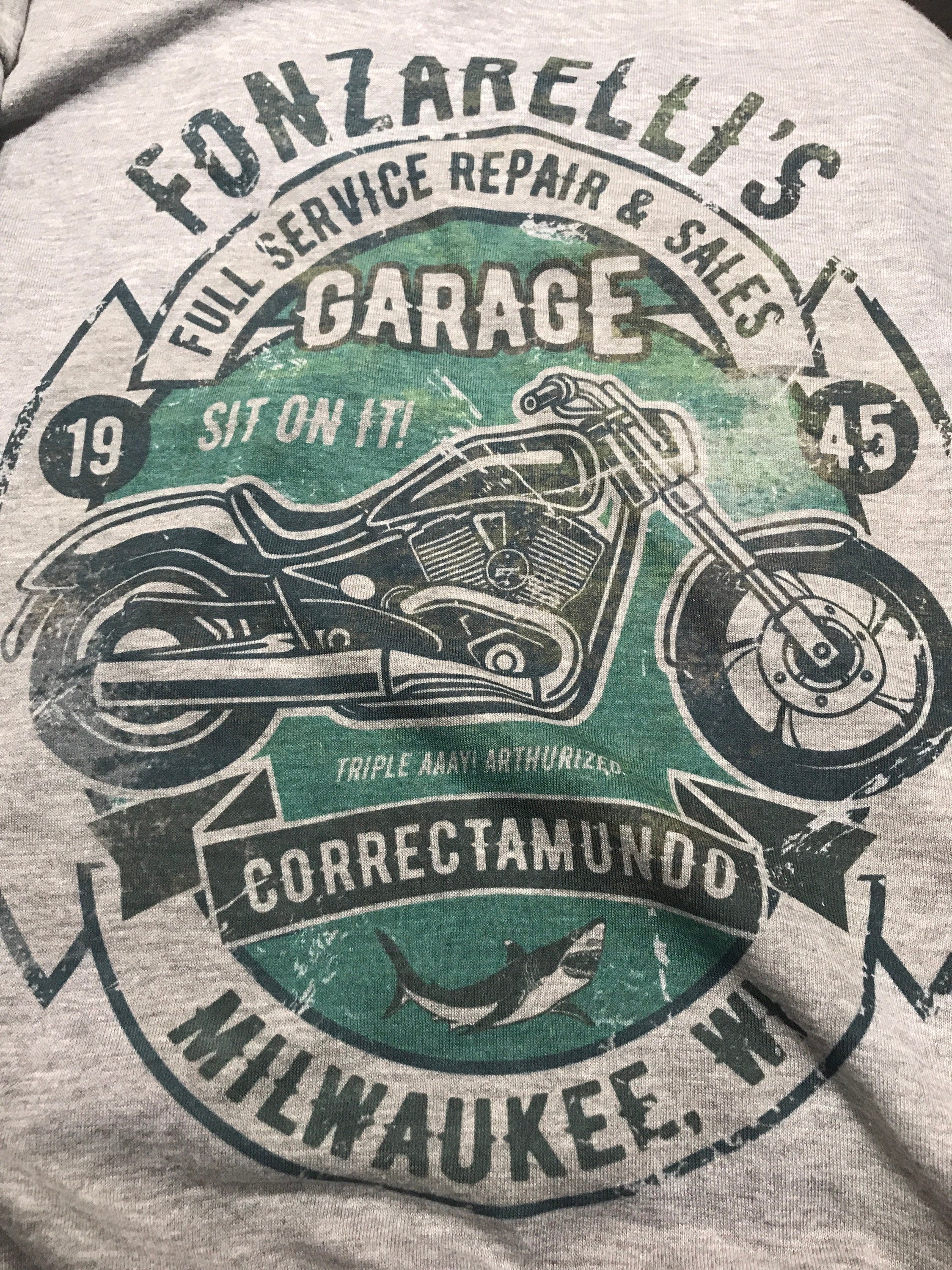 Happy Days Fonzarelli's Garage T-Shirt: Vintage Style Motorcycle Tee, Milwaukee