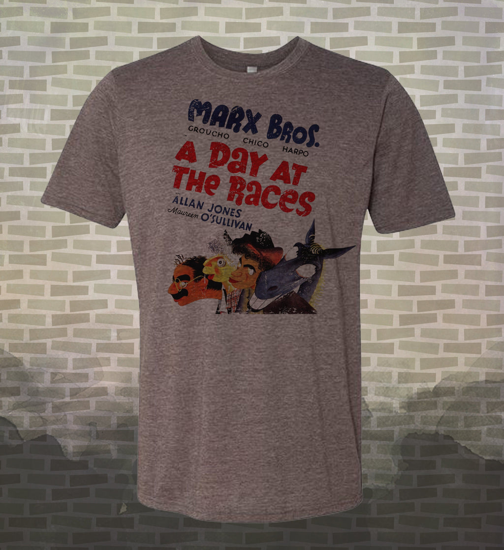 A Day at the Races - Marx Brothers | Vintage-style T-Shirt Film 30's BW Comedy Movie Classic Tee