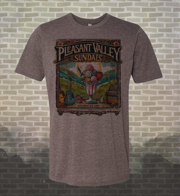 Vintage-style Pleasant Valley Sundaes - T-Shirt Tee Travel Souvenir TV music
